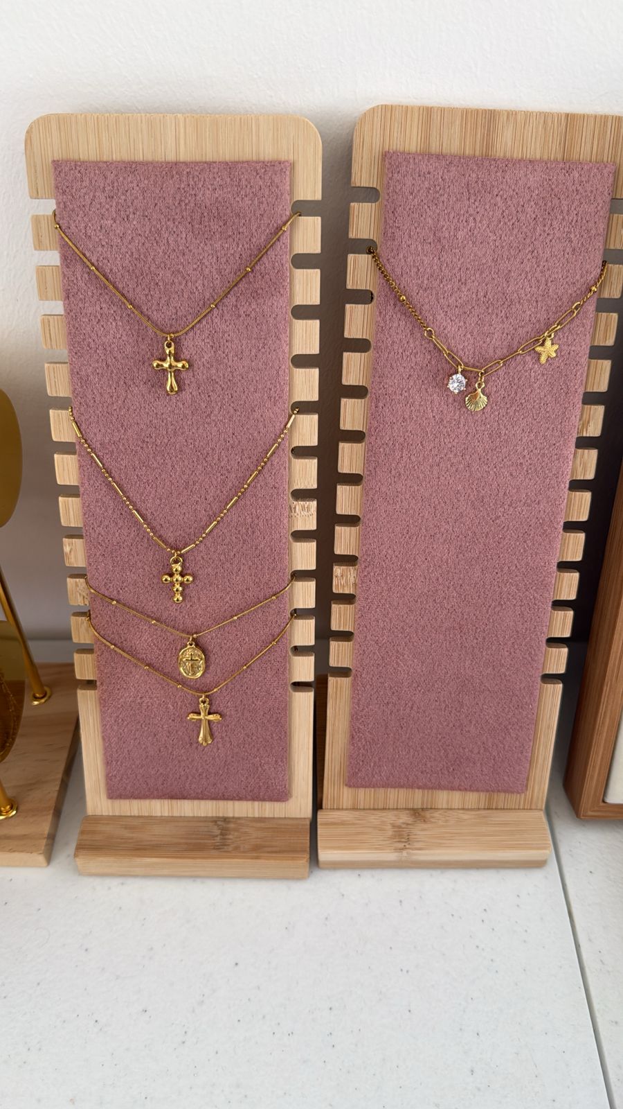 Colección de aretes de CHIQUITITA MID